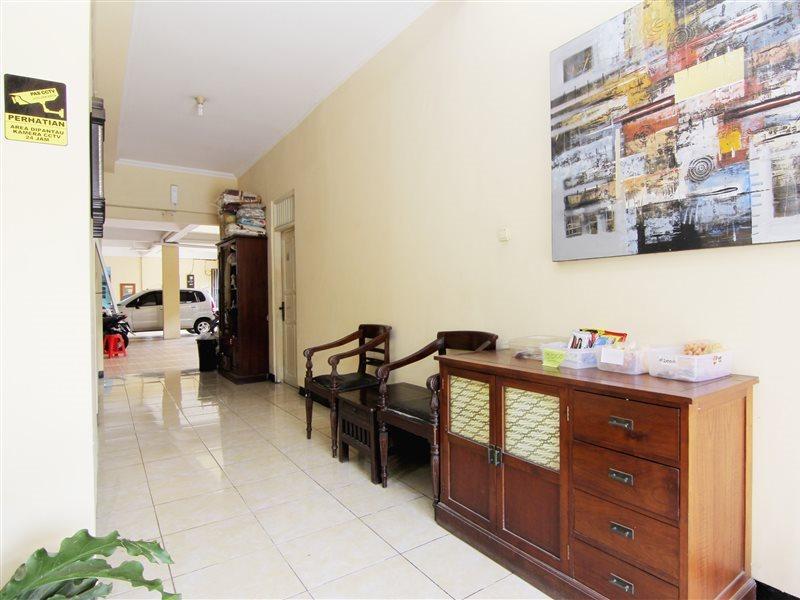 Jj House Gejayan Hotel Kejayan Ngoại thất bức ảnh
