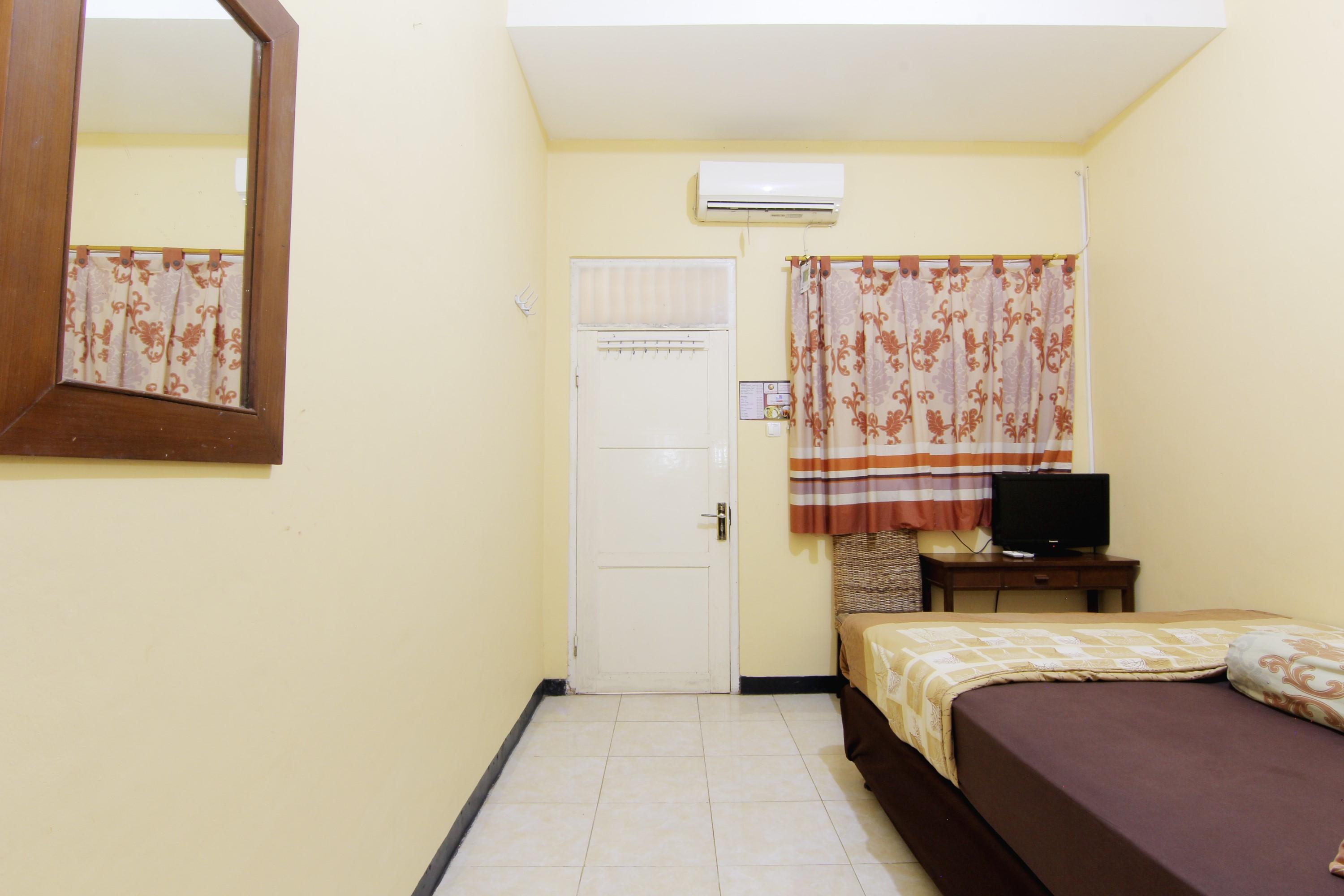 Jj House Gejayan Hotel Kejayan Ngoại thất bức ảnh
